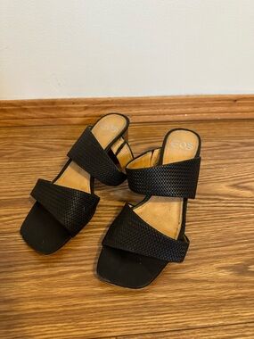 eos Black Double-Band Slide Heels